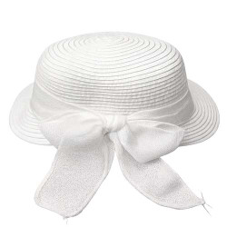 Straw hat with white bow